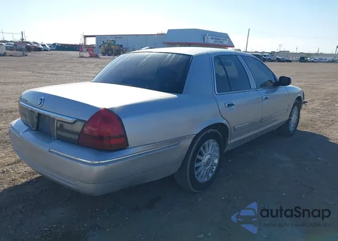 2010 Mercury Grand Marquis Ls (Fleet Only) z USA, uszkodzony, nr VIN 2MEBM7FV1AX613478